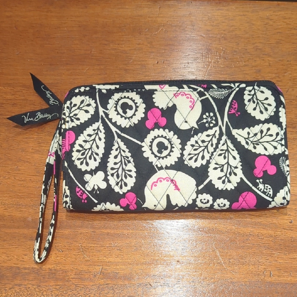 Vera Bradley Disney Micky Mouse Black and Pink Quilted Wristlet